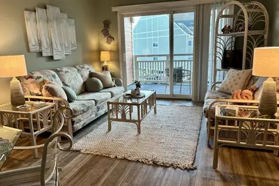 Image de \"The Nan~Sea\" Luxury villa at Caswell Beach, Nc, is ready for you to enjoy!