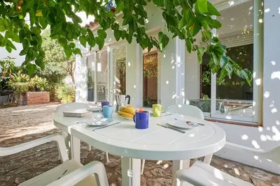 Appartement pour 4 personnes à 40 mètres de la plage