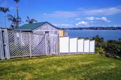 Half Moon Bay Cabana Quiet Private Setting with Panoramic Sea views