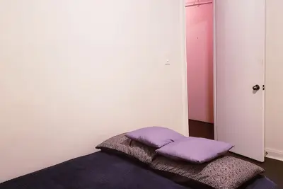 Image de Bright Cozy/Warm 1 Bedroom Apartment On Dufferin