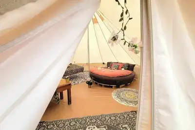 Image de The Meadow Bell Tent - Glamping in a Wild Orchard near Fredericton, Nb!