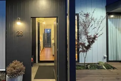 Image de Cosy “Mod” in Clunes