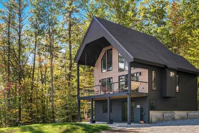 Image de Scandi Cabin • Mountain Views • Pools • Family Friendly