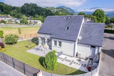 Image de Maison de 3 Chambres Pour 6 à 8 Personnes Avec Garage Fermé. Animaux Acceptés.