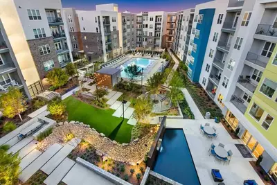 Image de Peaceful Luxury Buckhead Suite