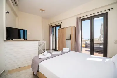 Solis Maisonette with Jacuzzi in old town