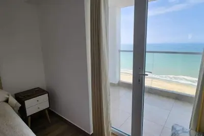 Image de Departamento en Magdalena Frente al mar con Balcón