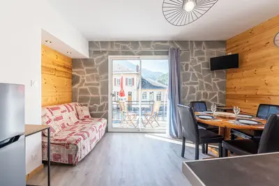 Image de Appartement \"Le Glandon\" avec vue sur les montagnes, balcon et Wi-Fi