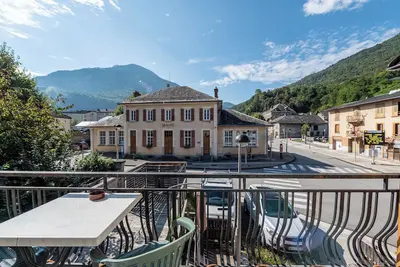 Image de Appartement \"Le Chaussy\" avec vue sur les montagnes, balcon et Wi-Fi