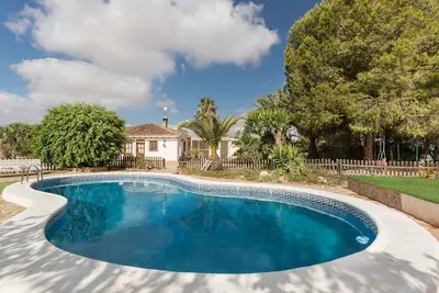 Image de Maison de campagne \"Casa De La Cuesta\" avec piscine privée, Wi-Fi et climatisation