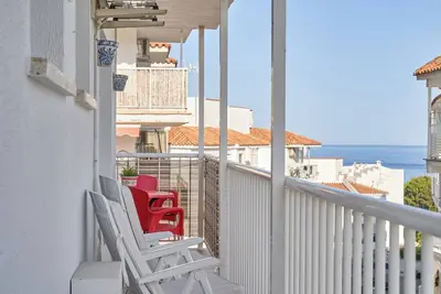 Image de Appartement 'Sol Marengo Torrecilla Nerja' avec vue sur la mer, Wi-Fi et climatisation