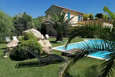 Image de Mas Provençal Cosy Avec Piscine Dans le Sud en Provence à Courthézon!