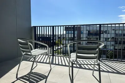 Image de This stunningly beautiful 2 bedroom apartment located in the heart of Clayton South