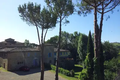 Single double room with bathroom and kitchen to share.