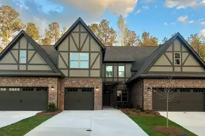 Image de Aubie's Clubhouse