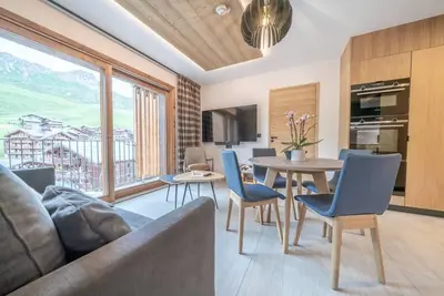 Image de Wifi, centre station, Rez-de-chaussée, piscine, sauna, hammam, balcon, télévision, casier à ski