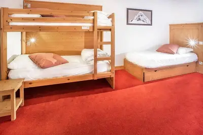 Image de Wifi, 2ème étage, terrasse, télévision, casier à ski, 65m², Tignes