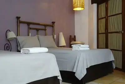 Image de Beautiful room in Jalatlaco -Car Rental Available!