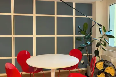 ReLiving - Vibrant Duplex in City Center