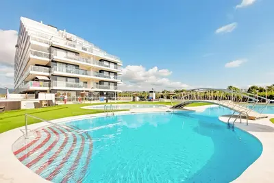 Image de Appartement confortable Ă Cabanes avec.