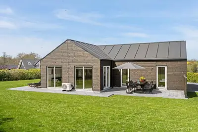 Image de Superbe maison à Frørup avec sauna