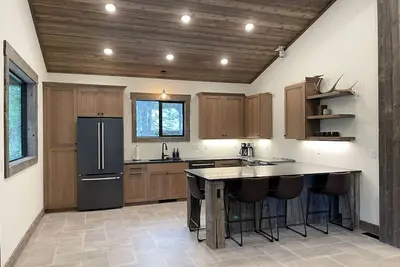 Image de Brand New Home 25 minutes to Ynp