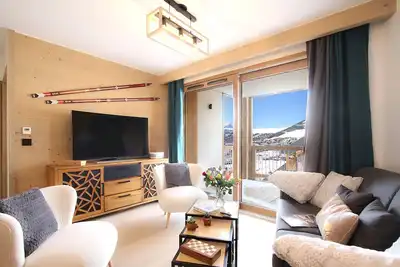 Image de Ski aux pieds & piscine | T2 + cabine