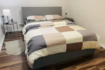 Image de Comfy and cozy place centrally located in Kitchener close to various amenities