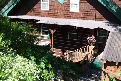 Image de # 7 Secluded Seaside Suite on a quiet Alaskan back bay