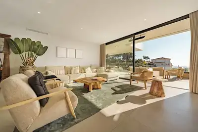 Image de Venere | Luxury Penthouse Rooftop Pool Gym Spa