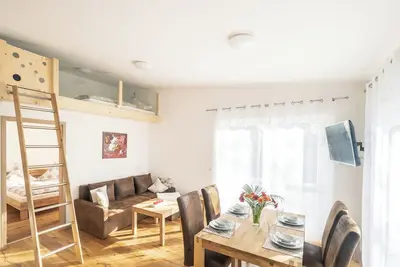 Image de Alpen-hostel Morgensonne Buxacher Straße 23 mit Motorradvermietung