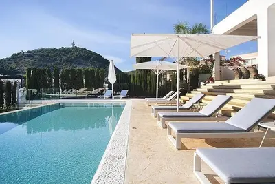 Image de Stunning and luxurious villa
