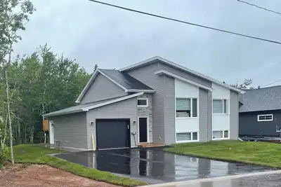 Image de Cozy Basement Apartment with Ac that is close to downtown Shediac.