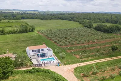 Image de Villa TIaMO in Kastelir