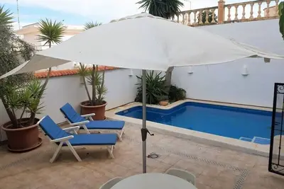 Image de Adela House