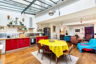 Image de GuestReady - Appartement familial au cœur du 20ème