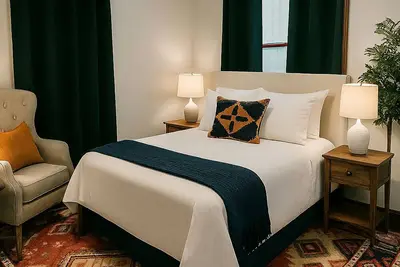 Image de The Summit Stay • Cozy Charm • Central • Sleeps 6