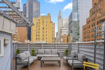 Image de Billionaire Bunker | Townhouse | Midtown Manhattan