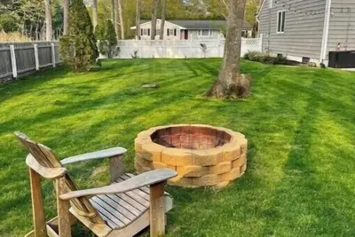Image de House w\/pool & outdoor dining! \n