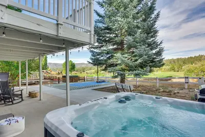 Image de Walk to Slopes: Gem w/ Hot Tub in Big Bear Lake