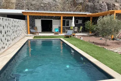 Image de House with private pool to enjoy the sun, tranquility and nature.
