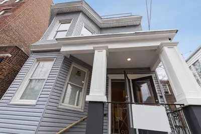 Image de Modern & Spacious 3 Bed/ 2 Ba Condo mins from Nyc