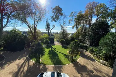 Image de Propriété au Milieu dun Parc d 1, 5h Classé, 11 Chambres, 8 Sdb Superbe Déco