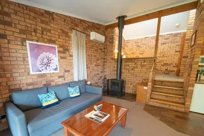 Image de Adorable Lodge 1 At Blickinstal Retreat