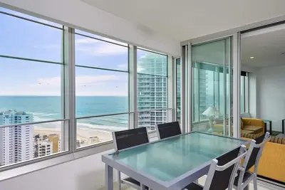 Image de High Level Ocean View 3bdr Apartment with Parking