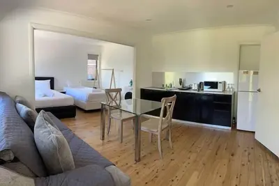 Image de Studio house Unit in Dundas Valley