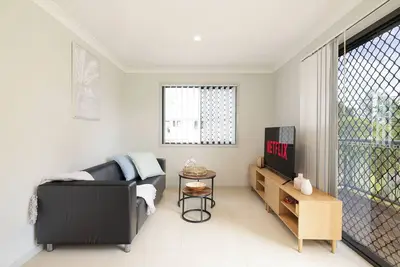 Image de 2 Bdr Apt! Garage! Espresso! Gst Credits! 373b2