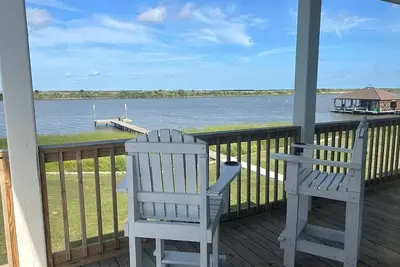 Image de Beautiful camp in Angler Bay! Come enjoy the best of Hackberry.