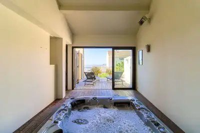 Image de Villa d’Exception - Jacuzzi - Vue Mer avec Parking
