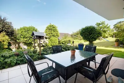 Appartement de vacances \"Easy Living\" avec vue sur le lac, terrasse privée et Wi-Fi